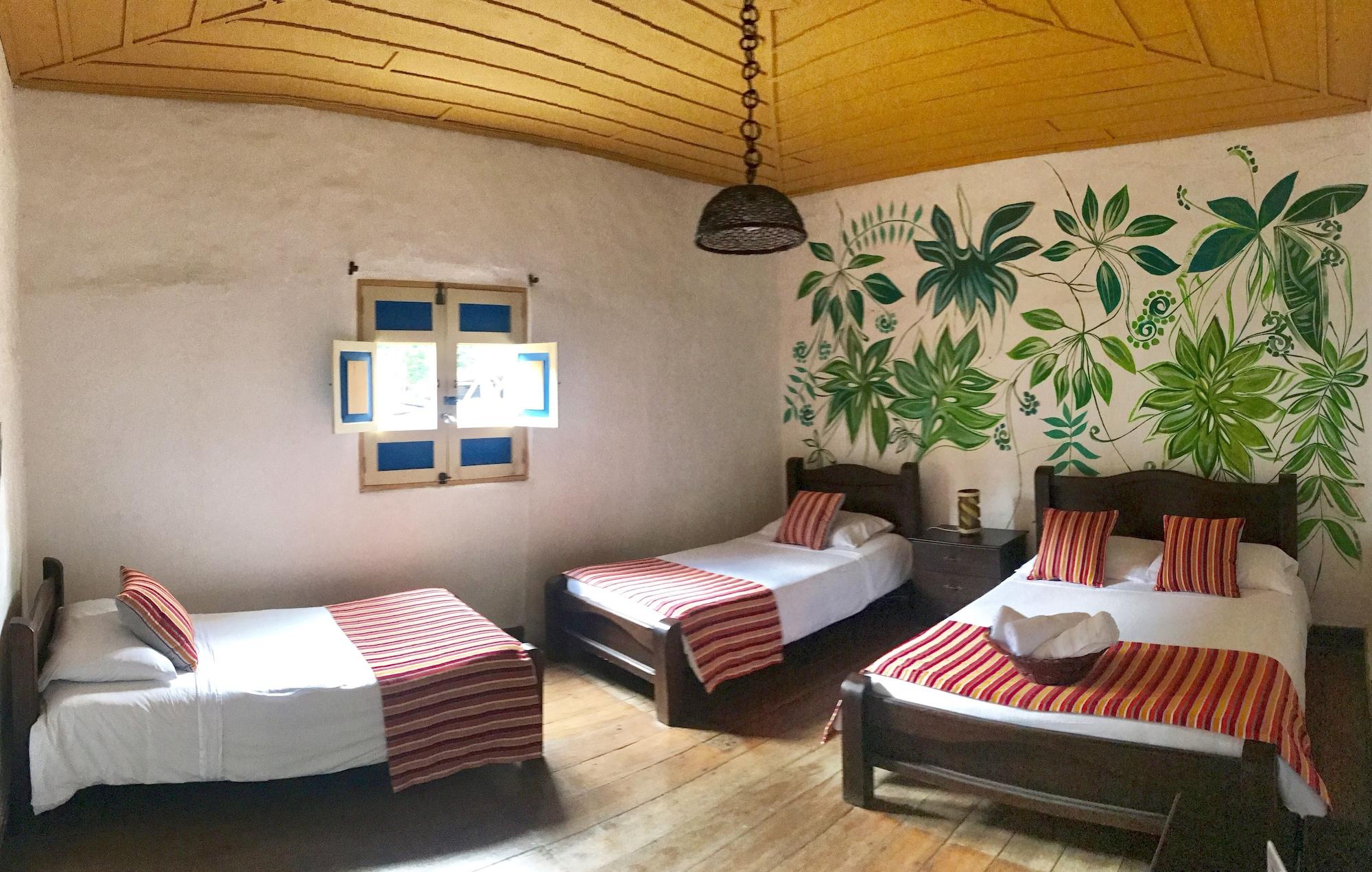 Hostal Ciudad De Segorbe Salento Exterior photo