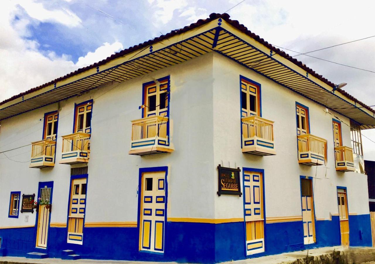 Hostal Ciudad De Segorbe Salento Exterior photo