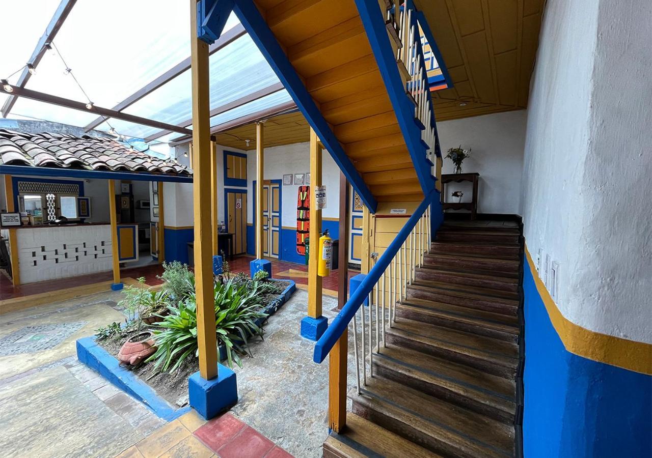 Hostal Ciudad De Segorbe Salento Exterior photo