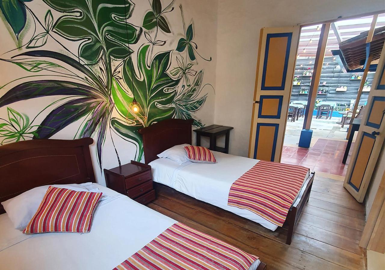 Hostal Ciudad De Segorbe Salento Exterior photo